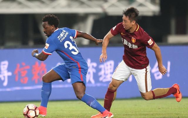 关于上港客场不敌河北华夏，遭遇两连败的信息