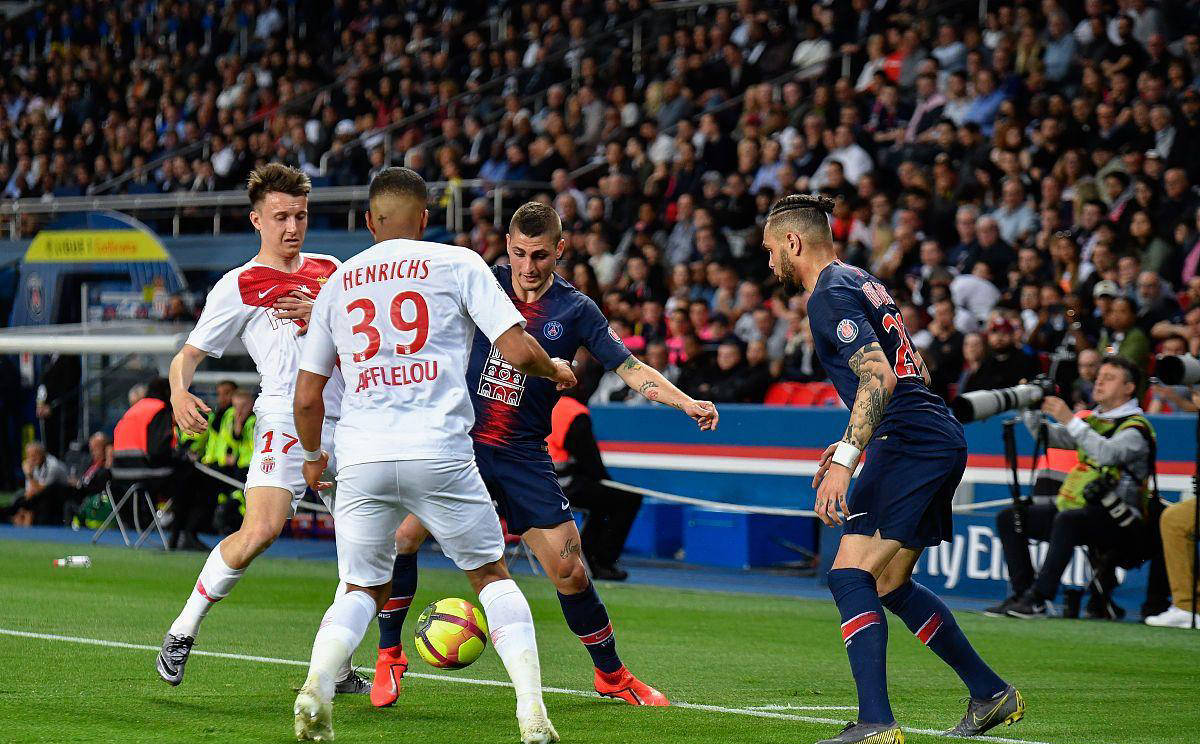 南特客场战胜里尔，取得胜利