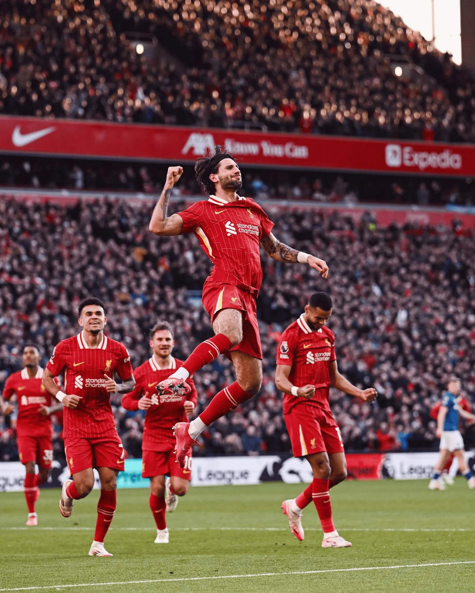 利物浦全队合力，扫荡对手零封胜利