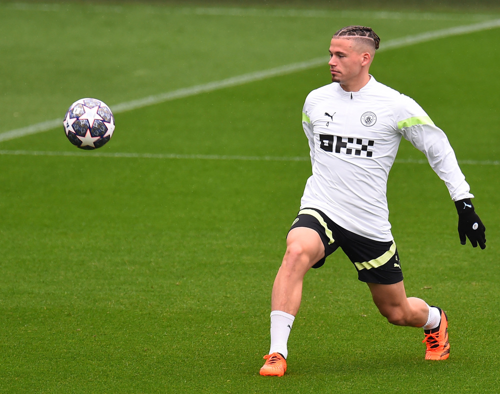 包含曼城表现抢眼，备战决赛势如破竹的词条