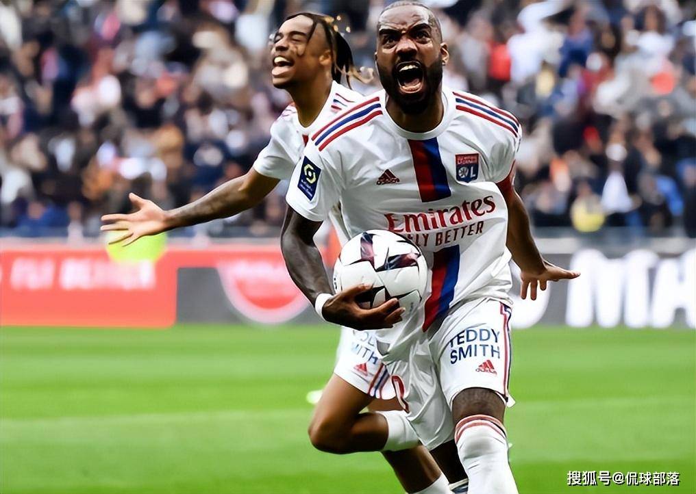 豪门对决！棒球上演世纪大战