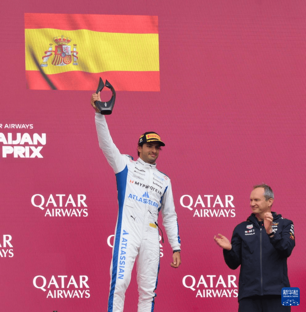 包含红牛车队翻盘威廉姆斯，塞恩斯状态火热的词条